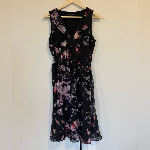 Theory Silk Blend Exploding Flower Print Fit and Flare Mini Dress Black Size 6 - Picture 4 of 9